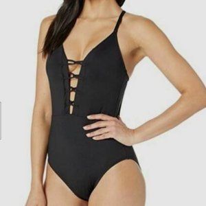 LA BLANCA Goddess Plunge Mio One Piece Swimsuit
